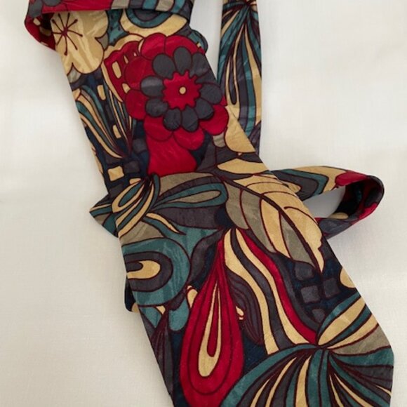 TRADIZIONI Floral Silk Necktie - Picture 5 of 5